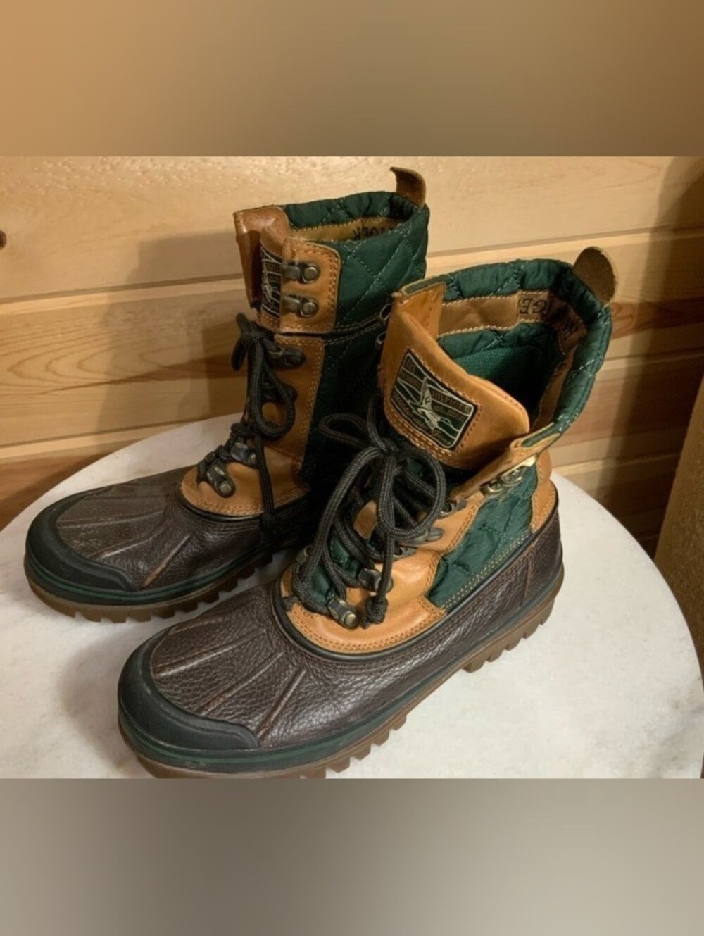 VTG Outdoor Quilted Green & Brown Leather Lace-Up Winter Boots Women's